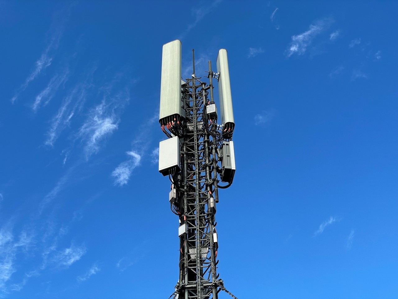 Antenne relais PLOGONNEC — free download